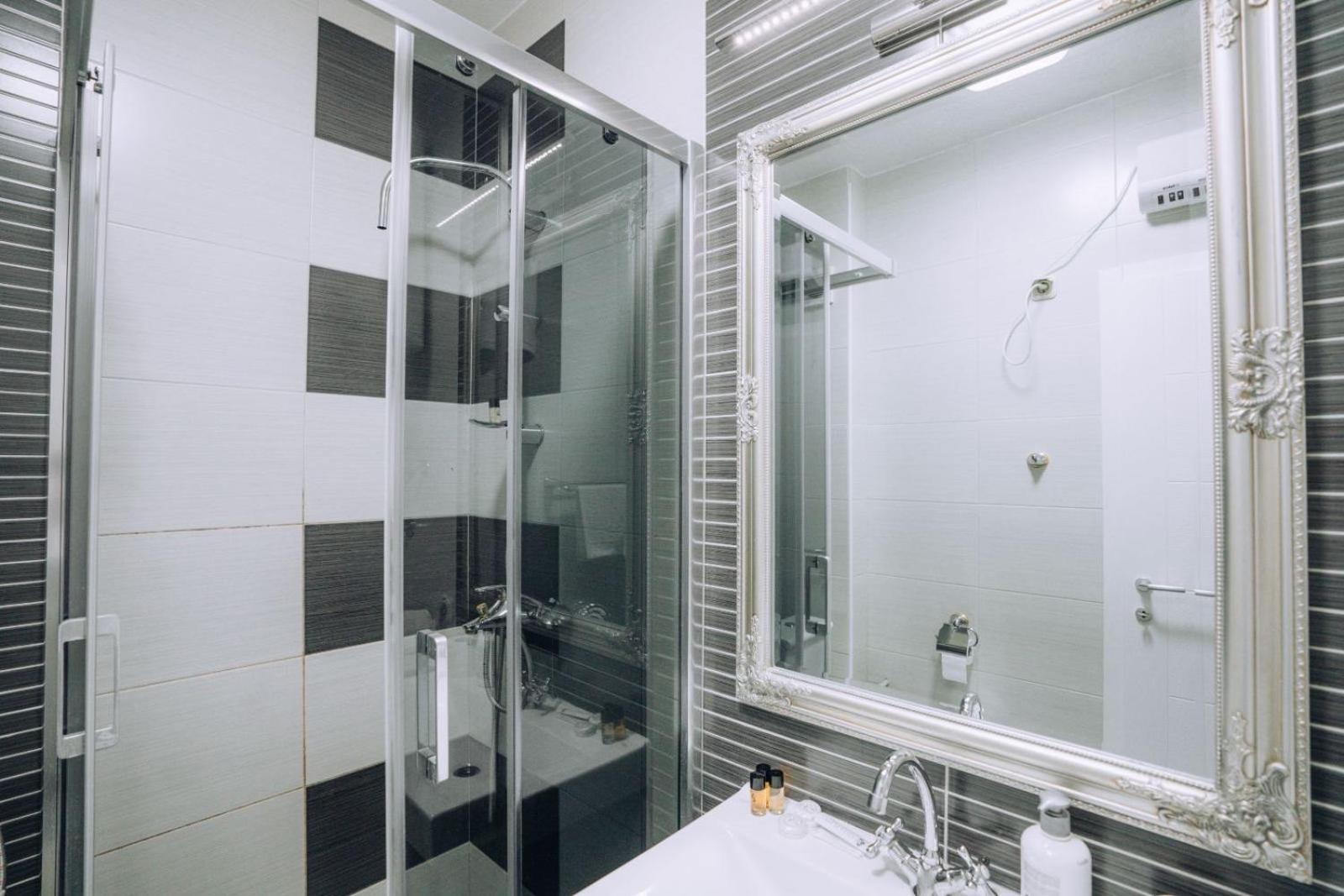 Pupin Luxury Apartment Ohrid Buitenkant foto